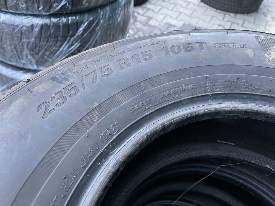 Нові шини всесезонні 235/75R15 KUMHO 4шт  комплект
