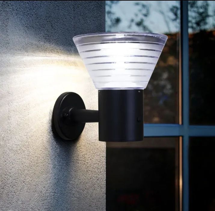 Lampa kinkiet solarna ogrodowa VÖGLER ,sensor zmierzchu