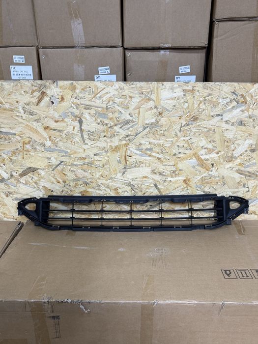 Абсорбер бамперу Nissan Rouge(x-trail)T33 2021-2025