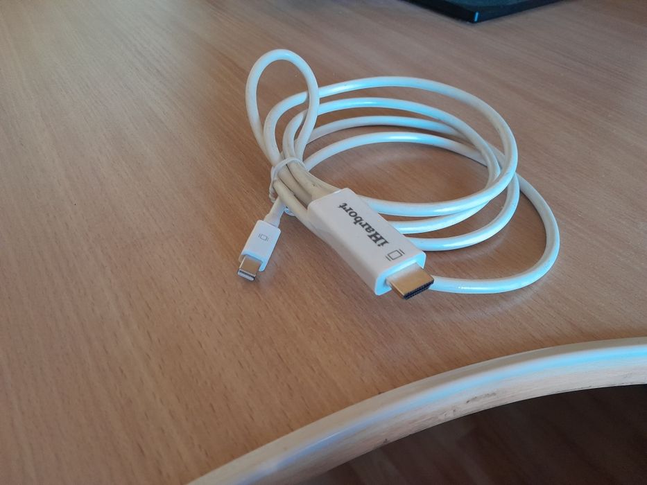 Kabel display port markowy  mini z 2 strony  1080 P