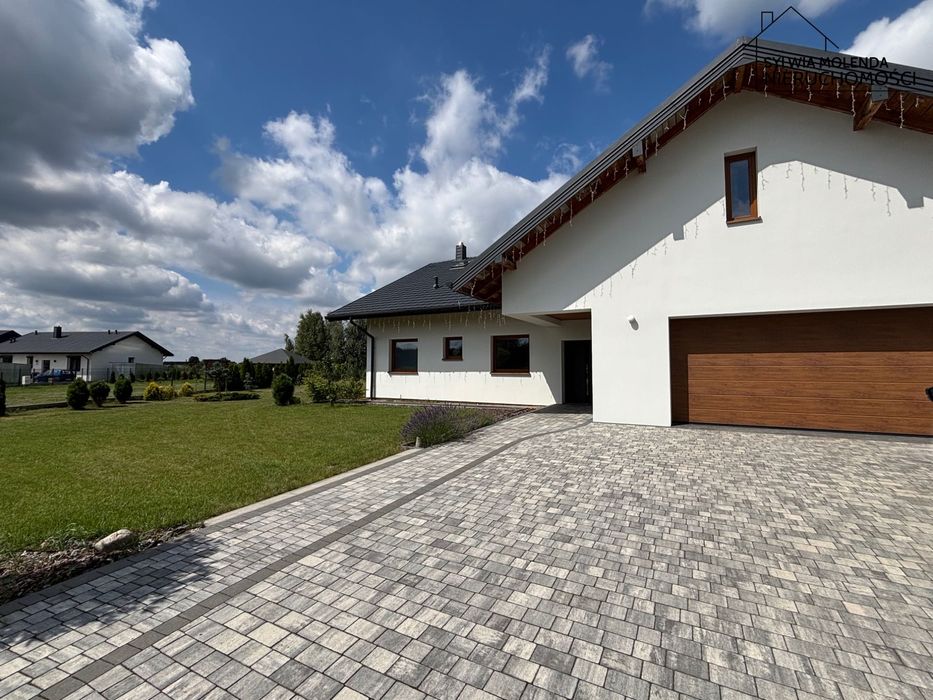 Sprzedam dom w świetnej lokalizacji