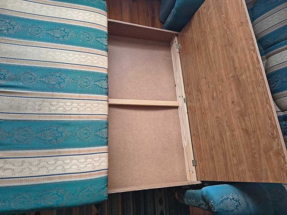 Sprzedam sofę i 2 fotele