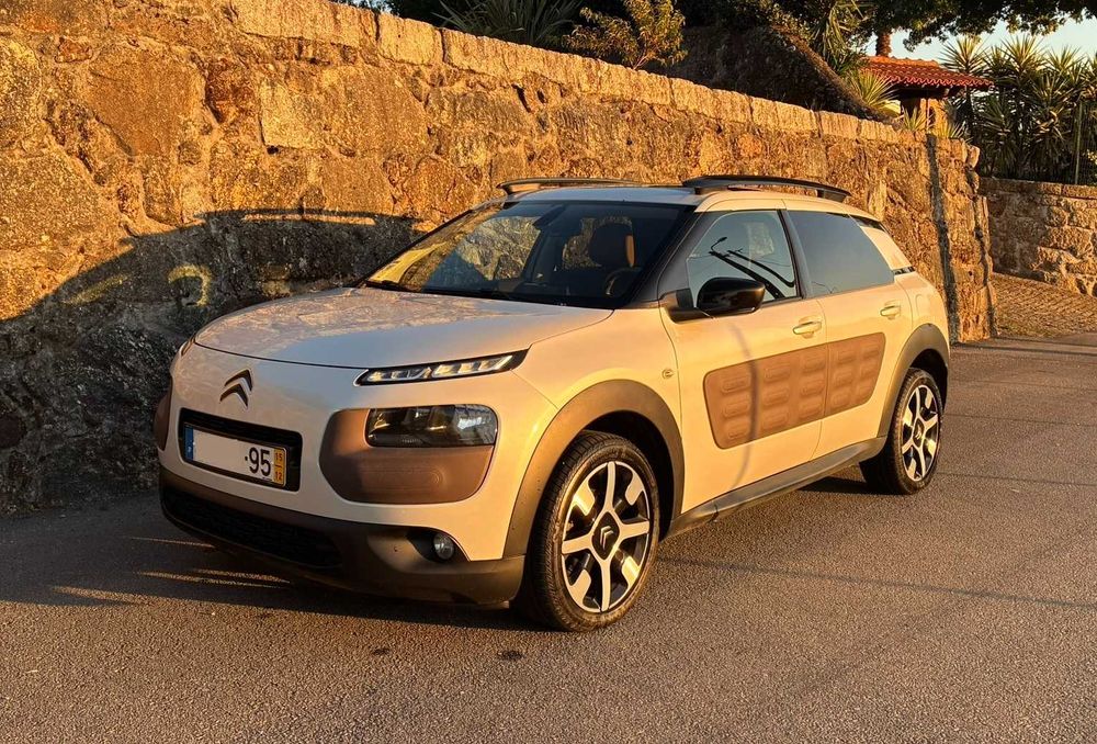 Citroën C4 Cactus 1.6 HDi Shine Auto
