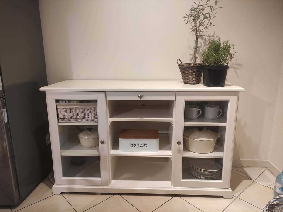 Sprzedam Komodę Liatorp Ikea
