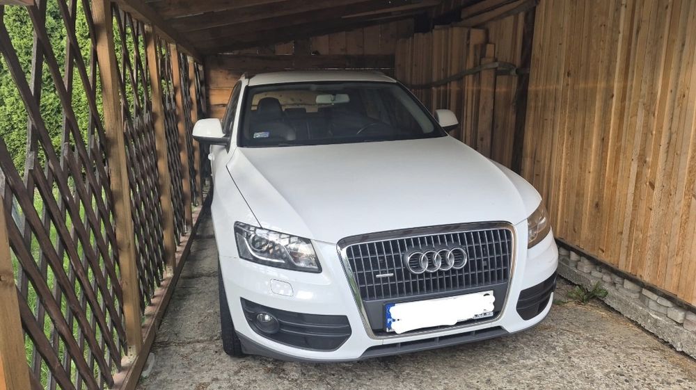 Audi Q5 2.0 TFSI 2010 – Uszkodzone