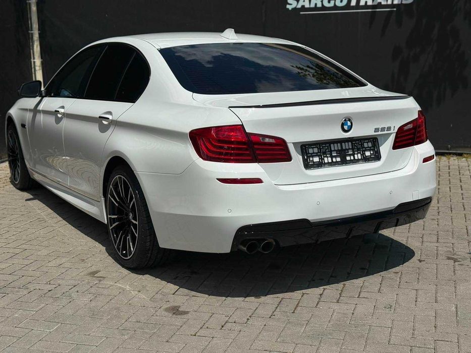 Спойлер BMW 5 F10 M5 Чорний глянець