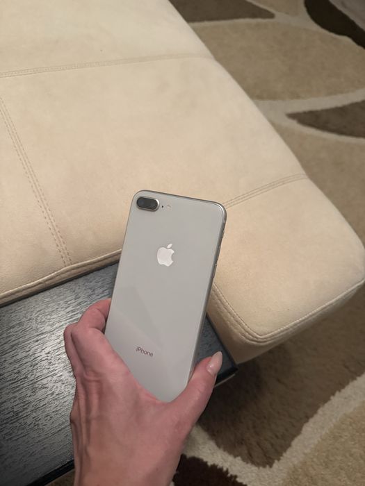 Iphone 8 plus айфон 64 гб