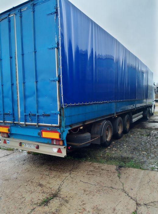 Напівпричеп Наngler 1998 року