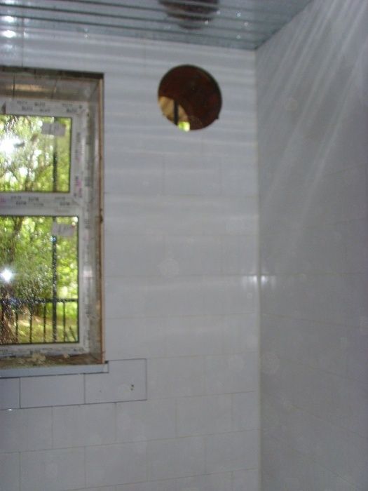 Алмазная резка бетона без пыли. Отверстие под вентиляцию. Проём