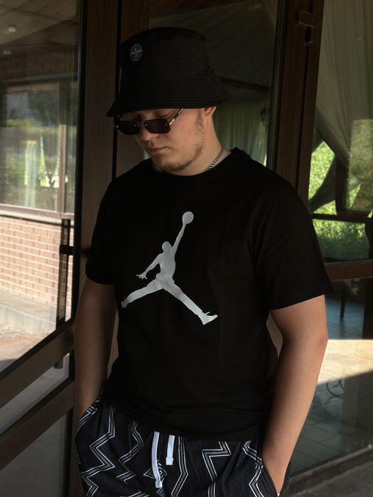 Футболка від Jordan