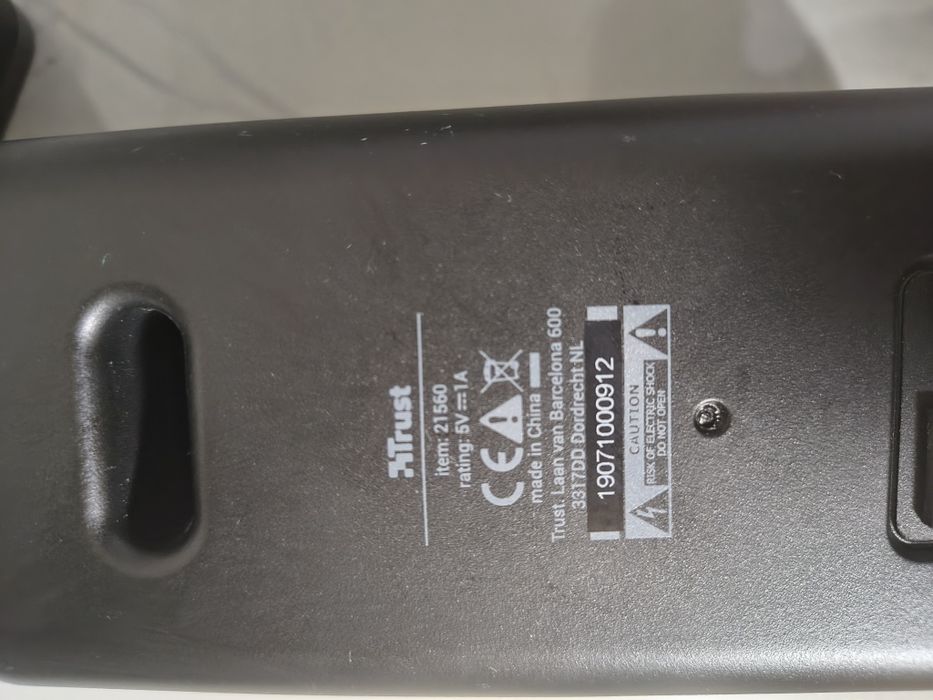 Колонки   , надсилаю олх доставка.