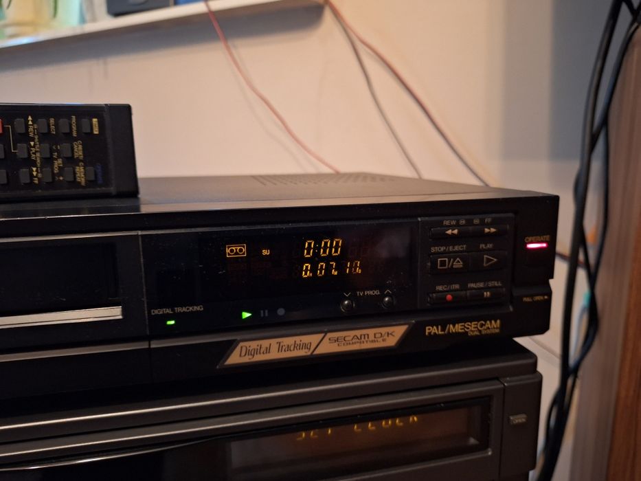 Magnetowid JVC HR D522A(DK)