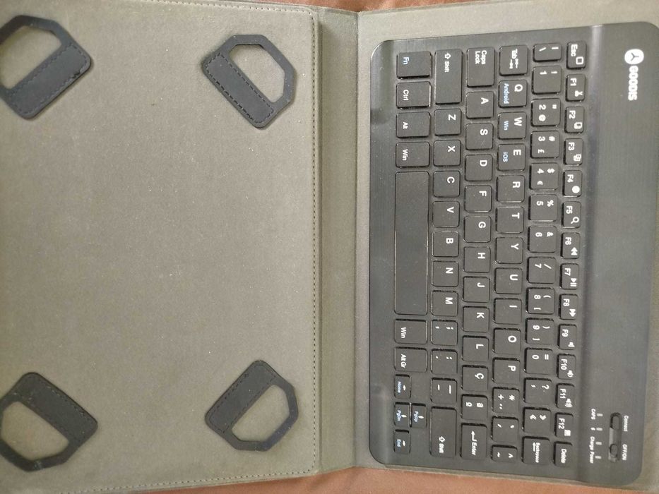 Capa Teclado Universal 10.1'' GOODIS HB030 (Teclado Português - Preto)