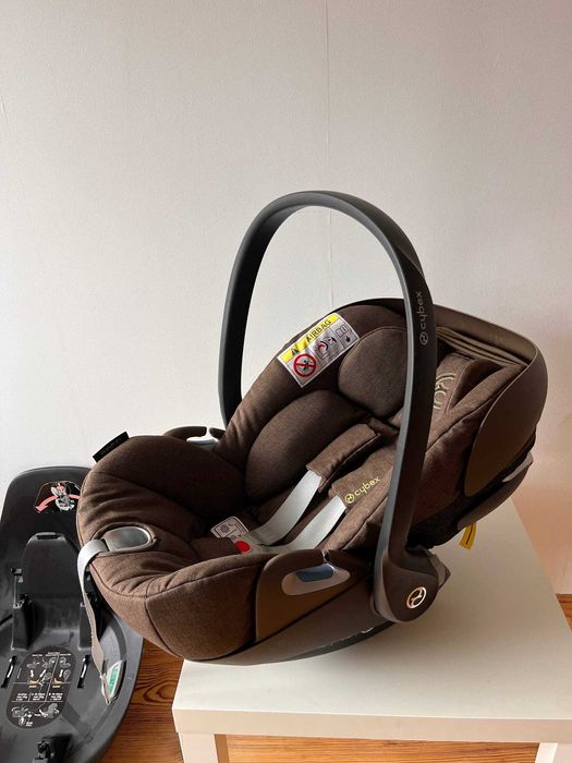 Автокрісло з базою Cybex Cloud Z i-size коричнневе