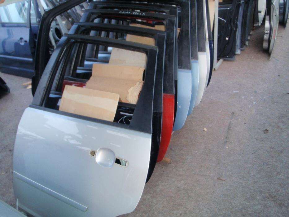 Ford C-Max drzwi przód tył prawe lewe 03-10 rózne kolory