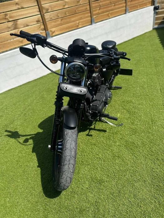 Harley-Davidson Iron 883