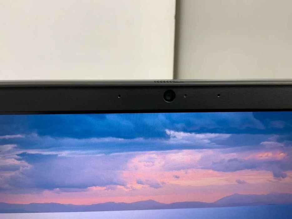 DELL PRECISION 7750 (I9) / RTX3000 / 512 SSD / 32 RAM