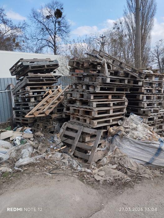 Продам на дрова самовывоз