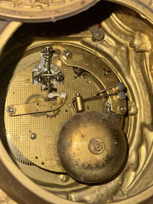 Relógio de Mesa Candelabros Vintage "Brevettato" – Itália, 1982