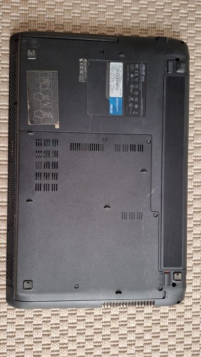 Laptop, notebook, komputer ASUS  X52N, uszkodzony