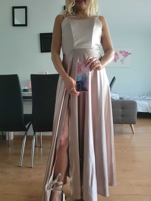 Satynowa sukienka xs/ s na poprwiny cieple złoto skracana. Na 164cm