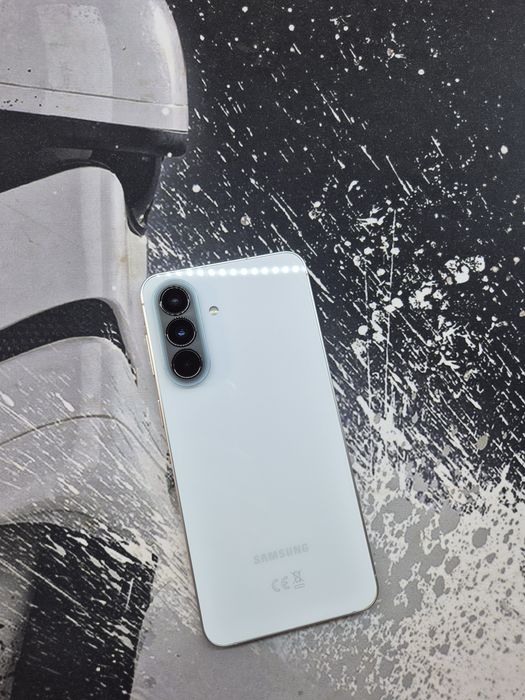 Samsung A57 Blue 8/128 gb  Європа