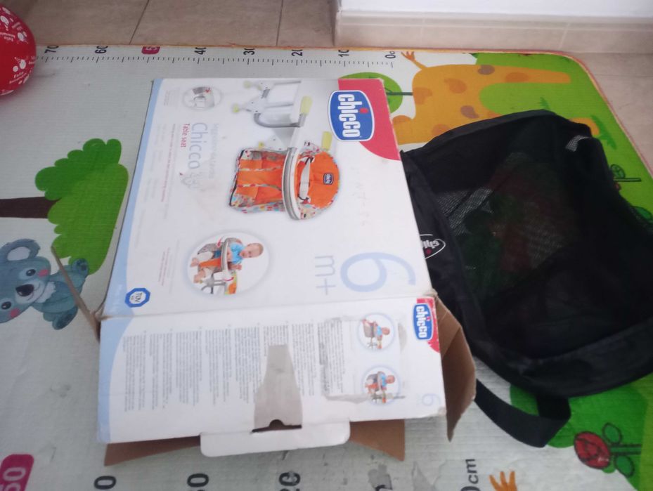 Cadeira de alimentação para bebé