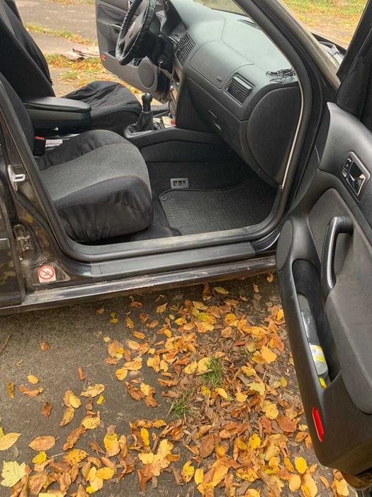 Volkswagen Golf 4