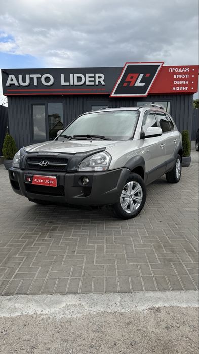 Hyundai Tucson 4AWD  Хюндай Тюксон 4АВД 2007р 2,0 газ\бенз 5МКПП 162т км НЕФАРБОВАНИЙ