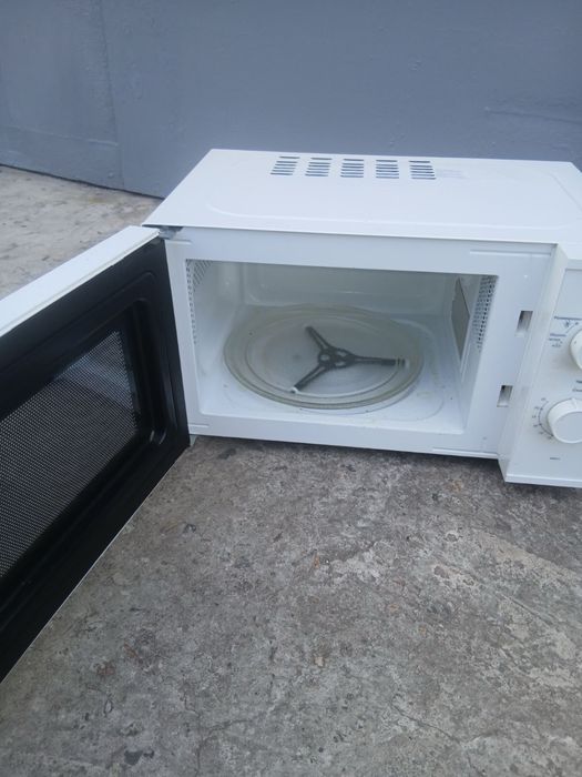 Микроволновая печь whirlpool