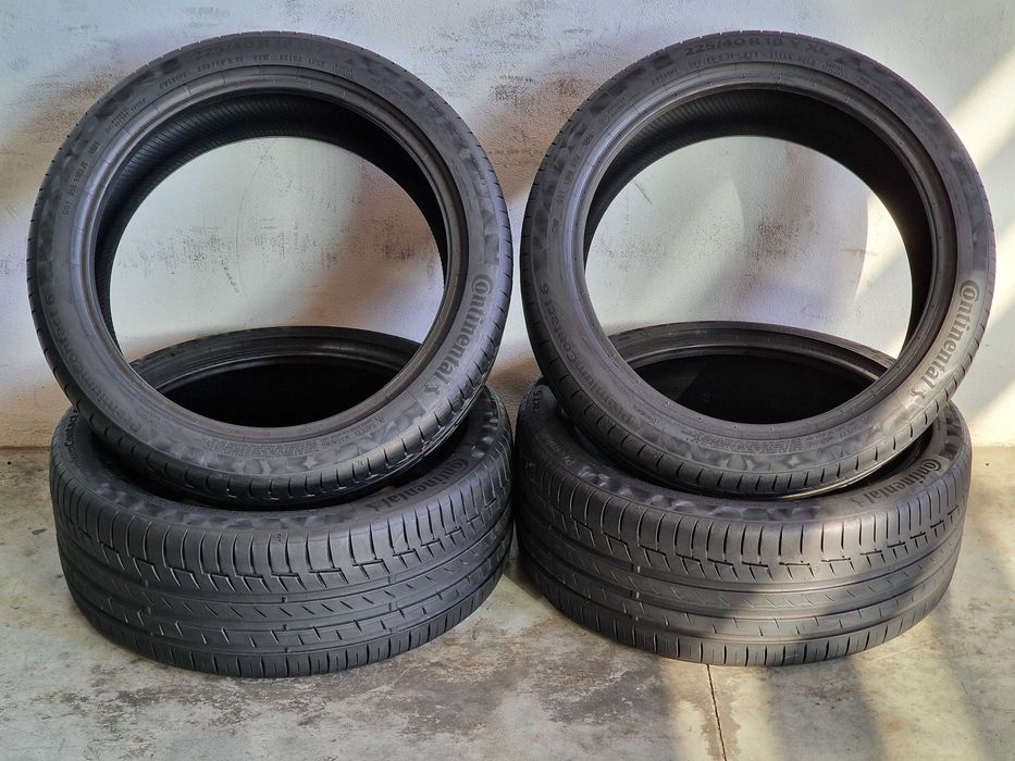 4 Pneus CONTINENTAL Semi Novos 225/40R18