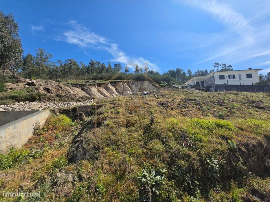 Terreno Construção — Vilarinho, Porto