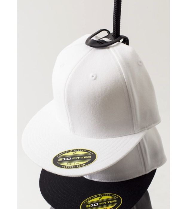 Stojak/Wieszak na 18 Czapek z Daszkiem / Caprack 18