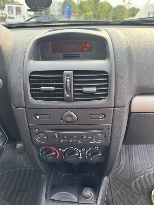 Renault Clio 1.2 Gasolina 2005