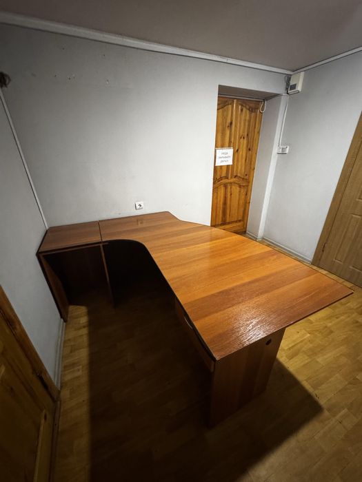 Стол офисный большой