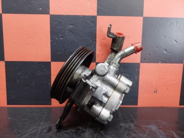Bomba de direção NISSAN Cabstar Chassis (F24M, F24W)