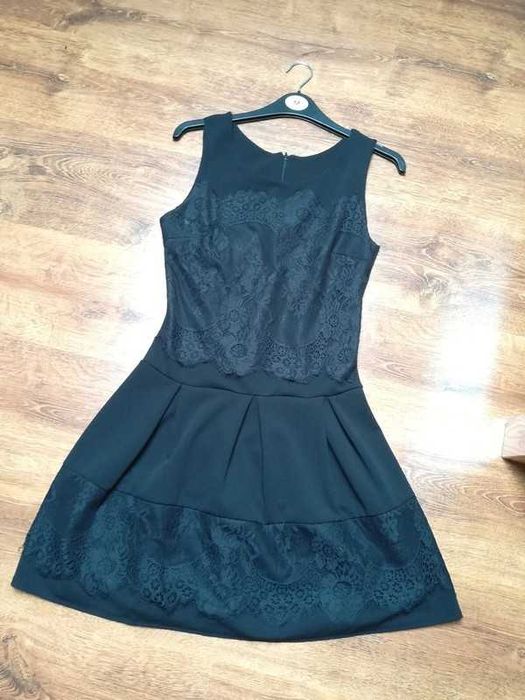 Sukienka mała czarna S/M