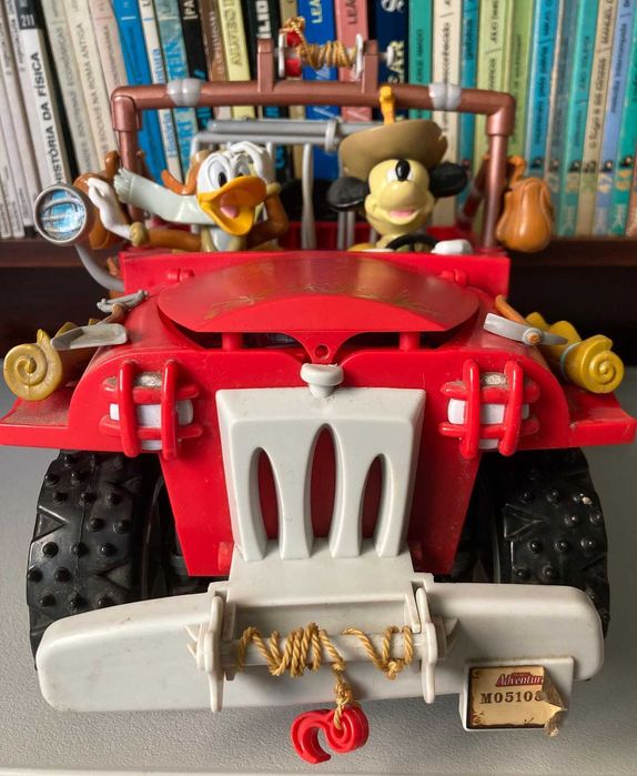 Brinquedo Jipe Mickey's Adventures