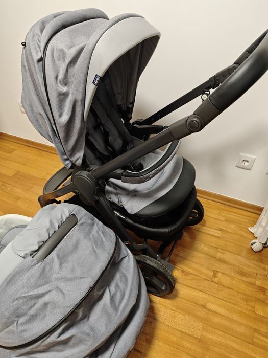 Carro carrinho bebé Chicco + alcofa