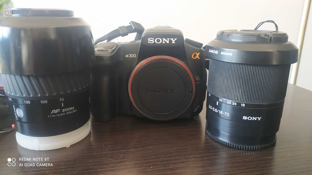 Aparat cyfrowy Sony A300 + 2 obiektywy