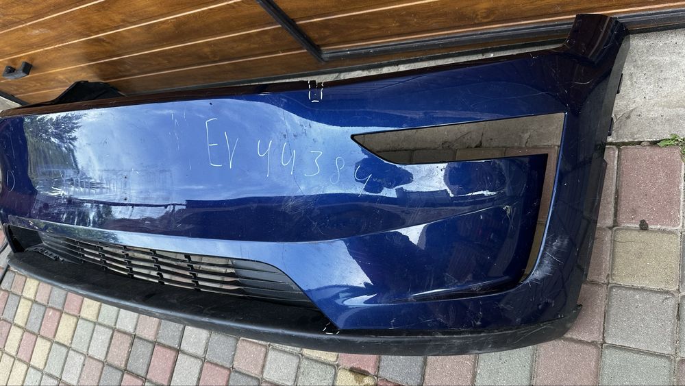 Бампер передній tesla model y juniper ev44384