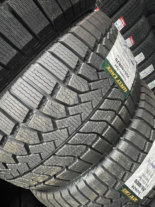 255/40 R20 101H XL WestLake SW628 шини