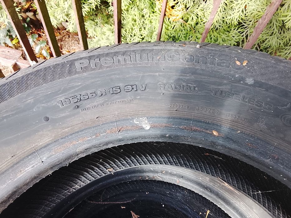 Sprzedam  używany komplet opon