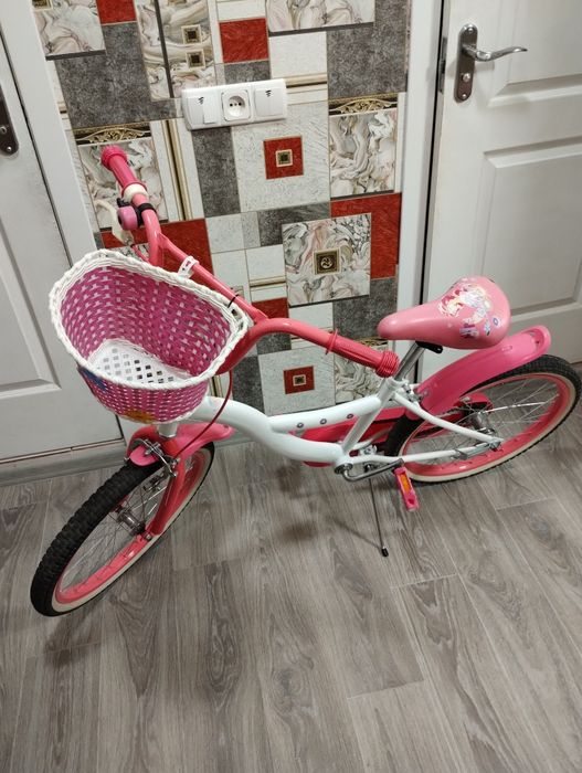 Велосипед для дівчаток