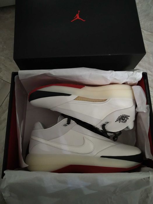 Баскетбольні кросівки Air Jordan 40 "Chicago"