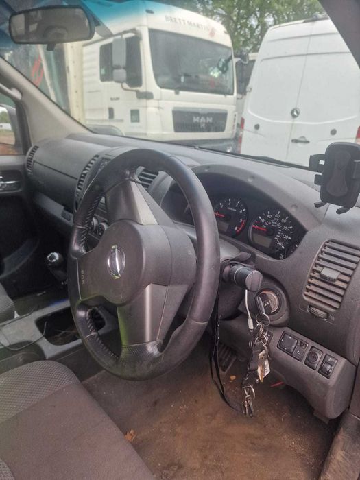Nissan navara 2.5
