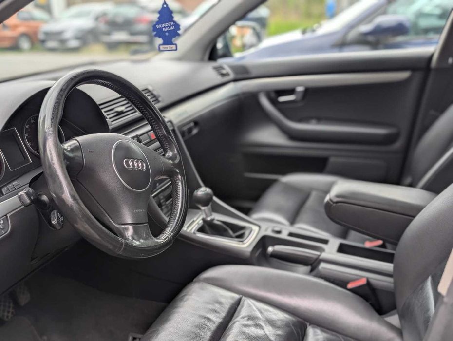 Sprzedam samochód Audi A4 S-Line Quattro z LPG STAG