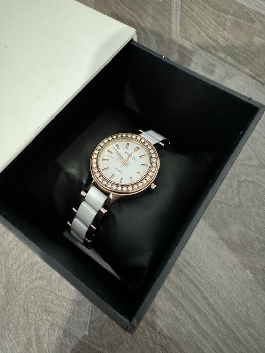 Годинник DKNY /Часы DKNY