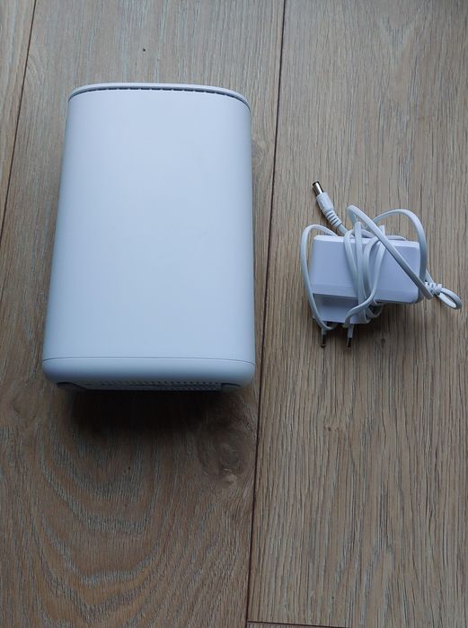 Router ZTE model MF289F