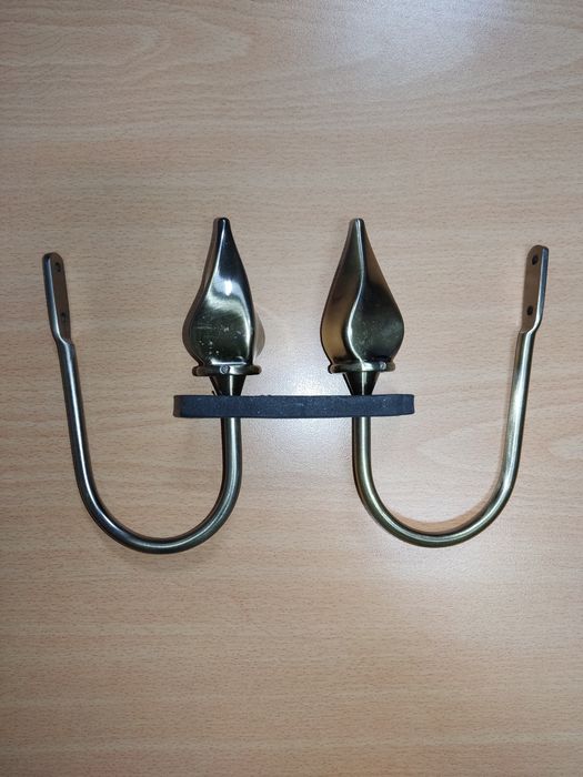 4 Curtain Hooks64552536577923121